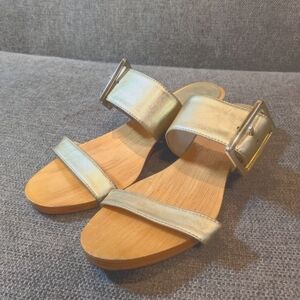 Kate Spade sandal leather sole buckle strap ball